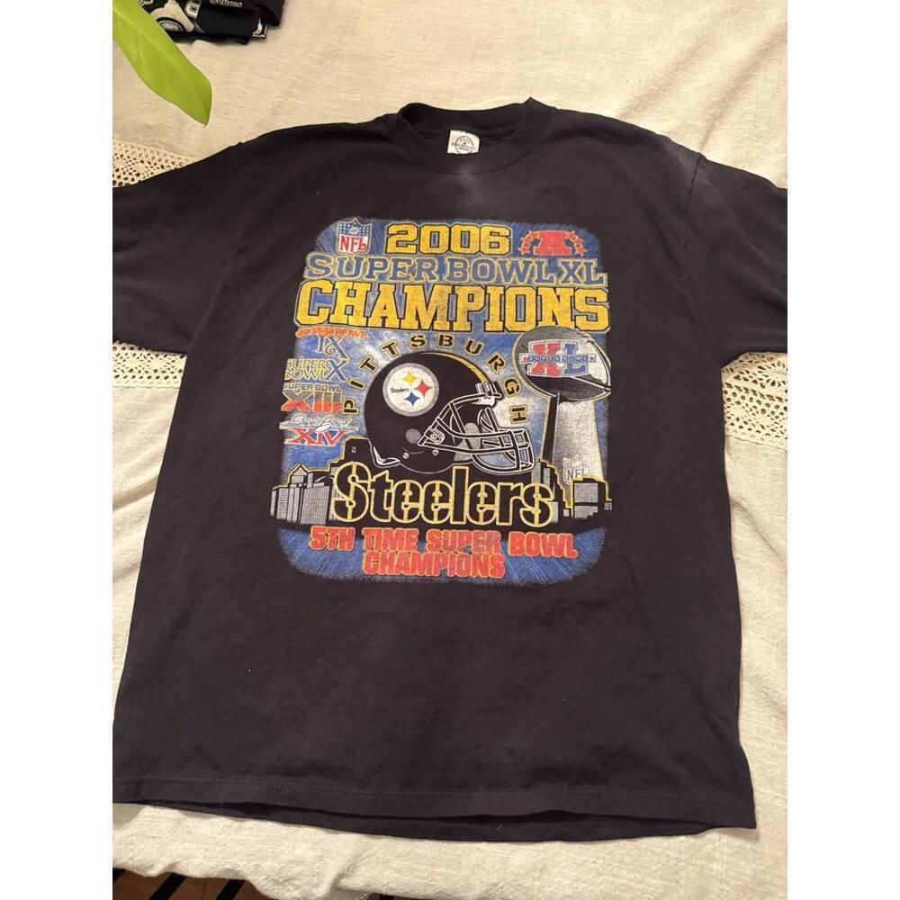 Pittsburgh Steelers Large T Shirts (2) 2006 Super Bowl Champions Fans Of